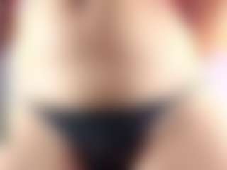 Oriana's Live Sex Cam Show