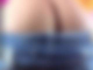 Oriana's Live Sex Cam Show