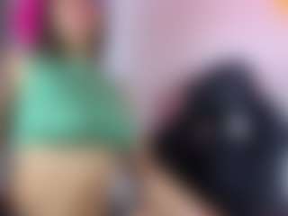 Oriana's Live Sex Cam Show