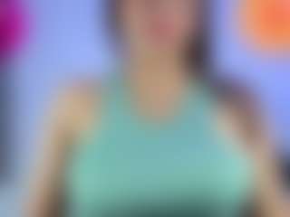 Live cam show with Oriana - Skinny on Camsoda