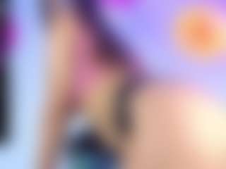 Live cam show with Oriana - Handjob on Camsoda