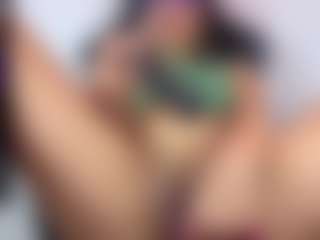 Oriana's Live Sex Cam Show