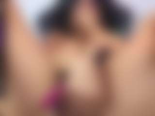 Oriana's Live Sex Cam Show