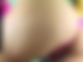 Oriana's Live Sex Cam Show