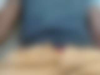 royblackbiglatin's Live Sex Cam Show