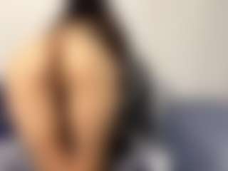 Live cam show with TamieDerosia - Moaning on CamwithHer