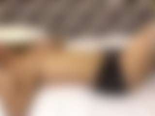 TamieDerosia's Live Sex Cam Show
