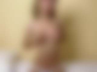 TamieDerosia's Live Sex Cam Show