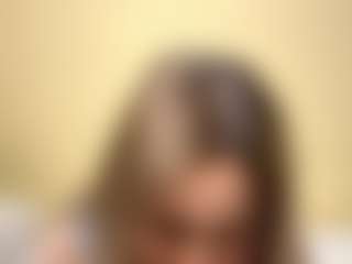Pokaz na żywo z TamieDerosia - Body Massage na Camsoda