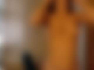 Tiny-Blush's Live Sex Cam Show