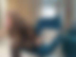 Live cam show with Tiny-Blush - Athletic on Fapmatic.com