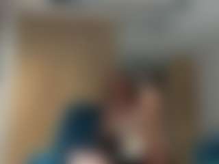 Live cam show with Tiny-Blush - Raven Hair on AdultVida.com
