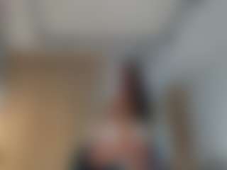 Tiny-Blush's Live Sex Cam Show
