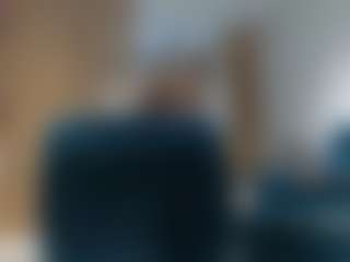 Tiny-Blush's Live Sex Cam Show