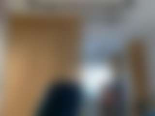 Tiny-Blush's Live Sex Cam Show