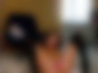 Tiny-Blush's Live Sex Cam Show