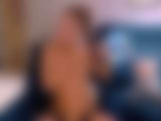 Tiny-Blush's Live Sex Cam Show