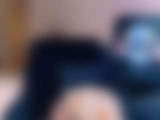Tiny-Blush's Live Sex Cam Show