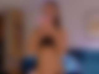 Tiny-Blush's Live Sex Cam Show