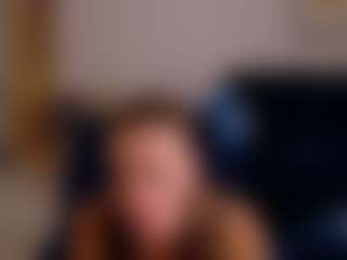 Live cam show with Tiny-Blush - Raven Hair on Camsoda