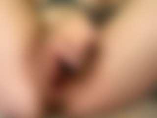 Live cam show with Mia - Blue Eyes on xDating