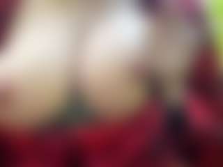 Live cam show with Mia - Grey on EXY