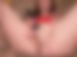 Live cam show with Mia - Mask on Strip Flash - Live Sex Shows