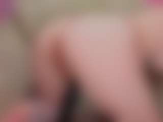 Live cam show with Mia - Genital Piercings on TottyGirls