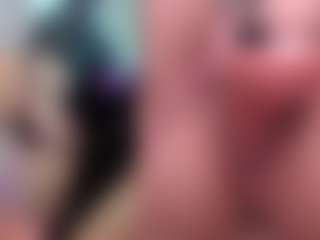 Live cam show with AriHale - Nature on friskycurves.com