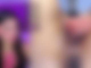 Live cam show with AriHale - Average on Camsoda