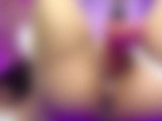 AriHale's Live Sex Cam Show
