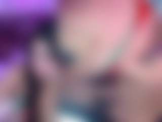 AriHale's Live Sex Cam Show