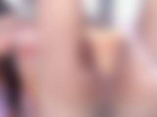 Live cam show with AriHale - Tittyfuck on Camsoda