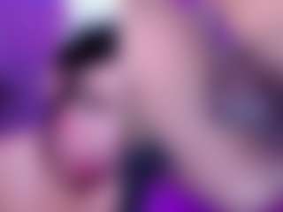 Live cam show with AriHale - HD on Camsoda