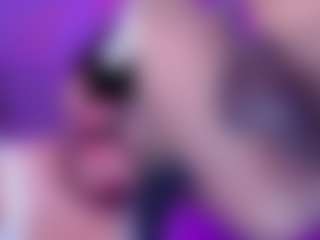 AriHale's Live Sex Cam Show