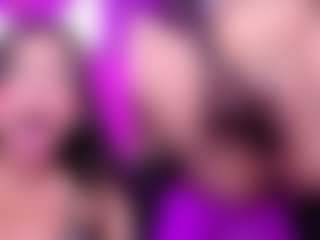 Live cam show with AriHale - Squirt Toys on sexylivex.com