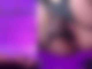 AriHale's Live Sex Cam Show