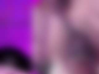 AriHale's Live Sex Cam Show