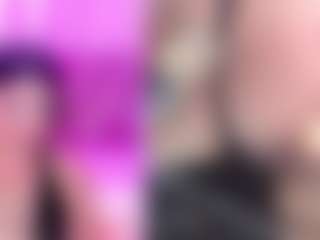 Live cam show with AriHale - Lovense Middle Aged on Stripli.com
