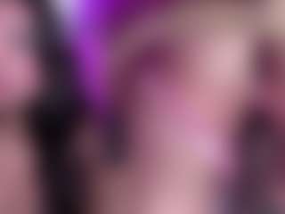 AriHale's Live Sex Cam Show