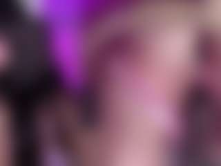 AriHale's Live Sex Cam Show