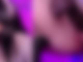 AriHale's Live Sex Cam Show