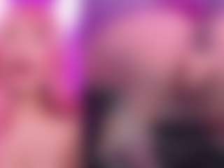 Live cam show with AriHale - Fingering on Camsoda