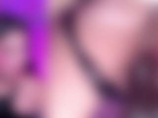 AriHale's Live Sex Cam Show