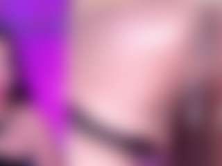 AriHale's Live Sex Cam Show