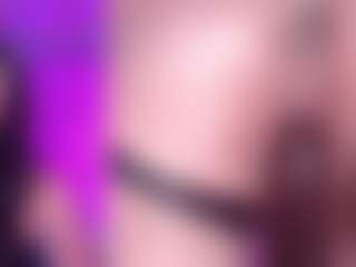 AriHale's Live Sex Cam Show