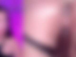 AriHale's Live Sex Cam Show