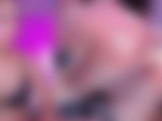 Live cam show with AriHale - Tittyfuck on Milfs Live
