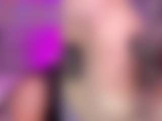 Live cam show with AriHale - Fuck Machine on Camsoda
