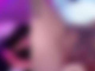 AriHale's Live Sex Cam Show